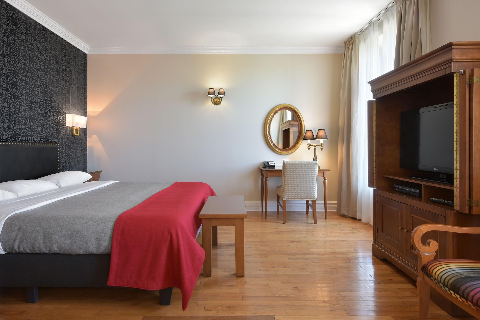 Hotel Bonaparte Montréal Dış mekan fotoğraf