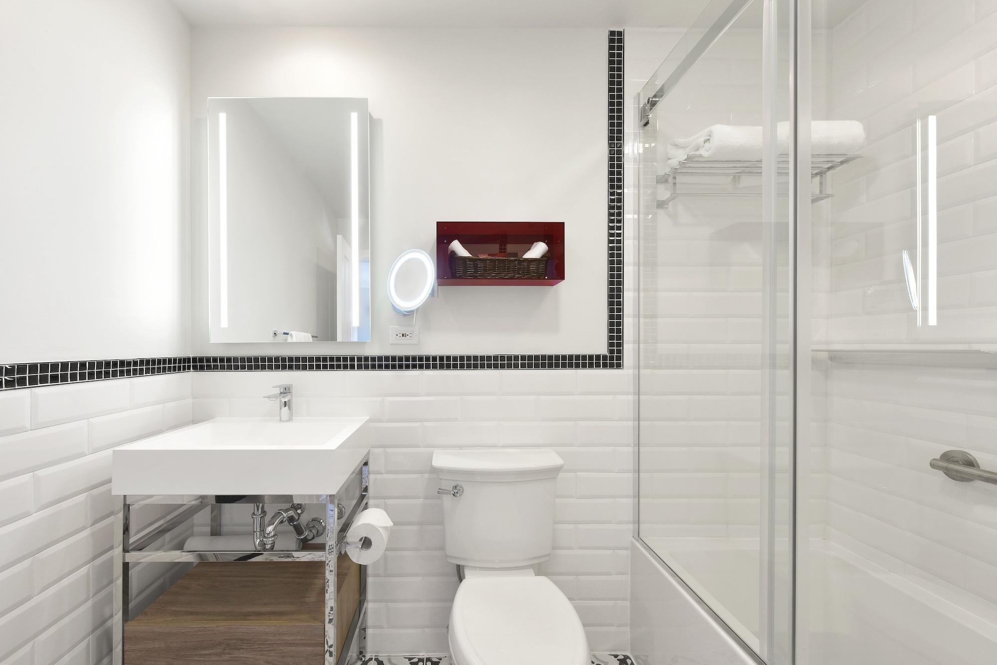 Hotel Bonaparte Montréal Dış mekan fotoğraf