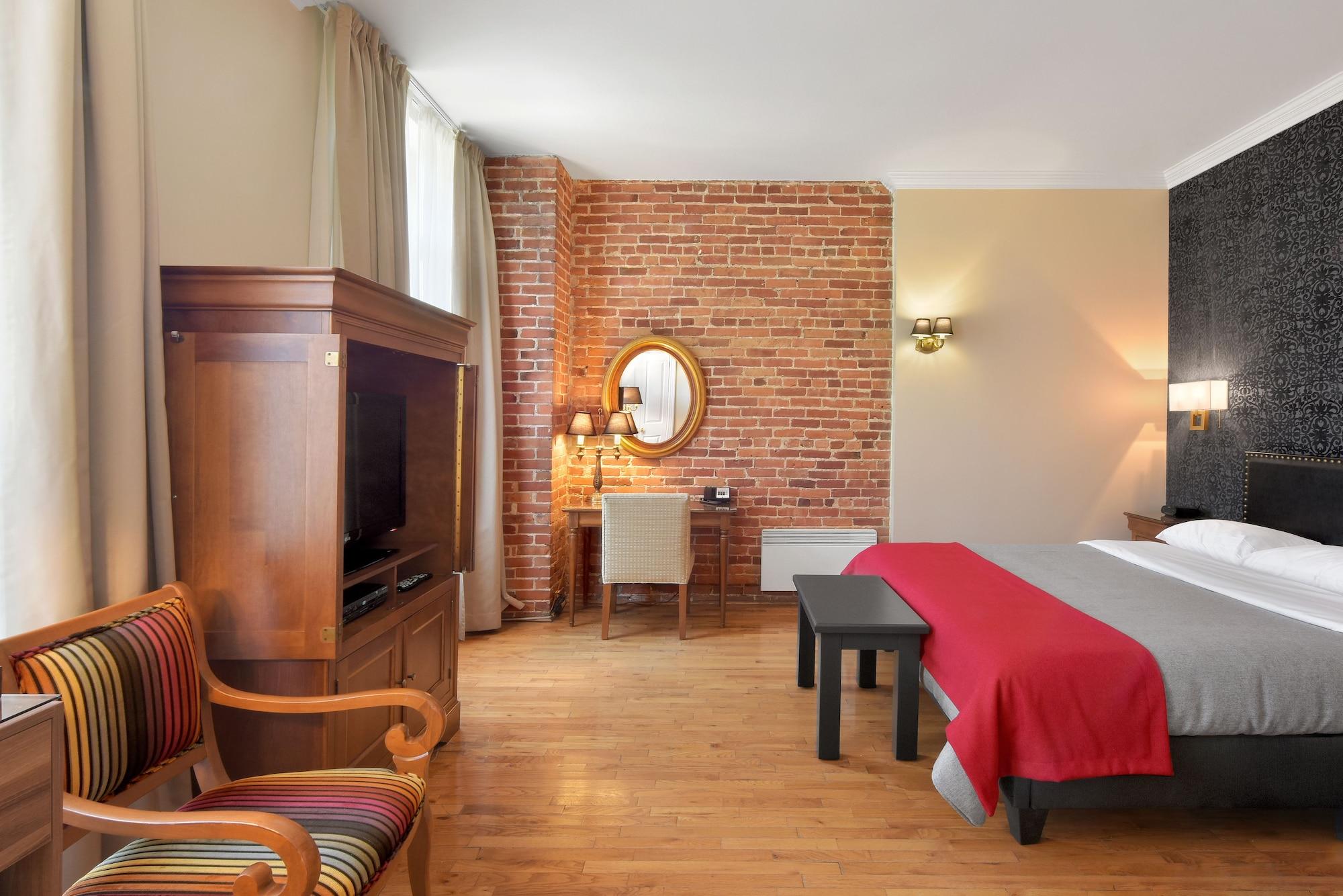 Hotel Bonaparte Montréal Dış mekan fotoğraf
