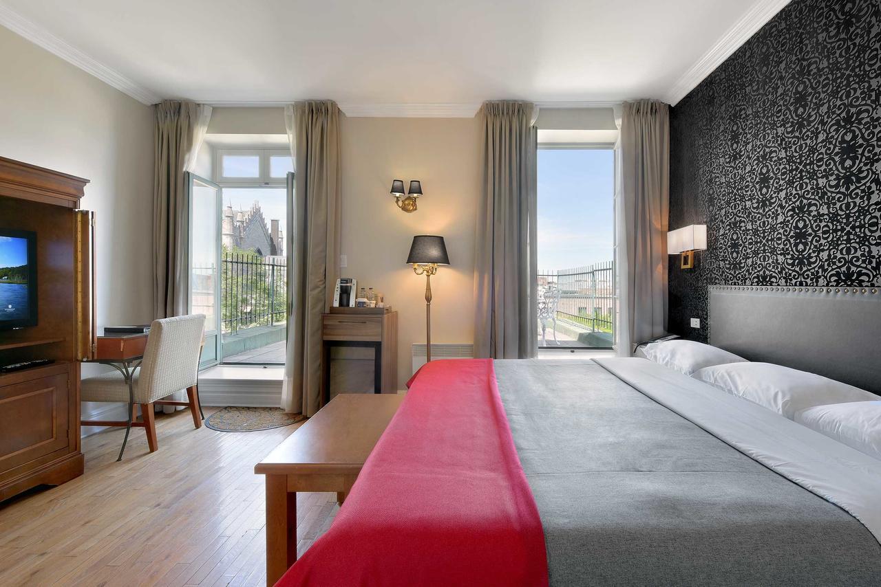 Hotel Bonaparte Montréal Dış mekan fotoğraf